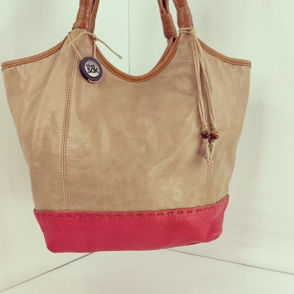 THE Sak 'Fernwood' Hobo Shoulder Bag in Tan & Red Leather Double Leather Strap